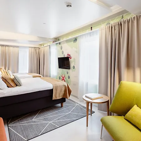 Hotelli Indigo Helsinki-boulevard 4*