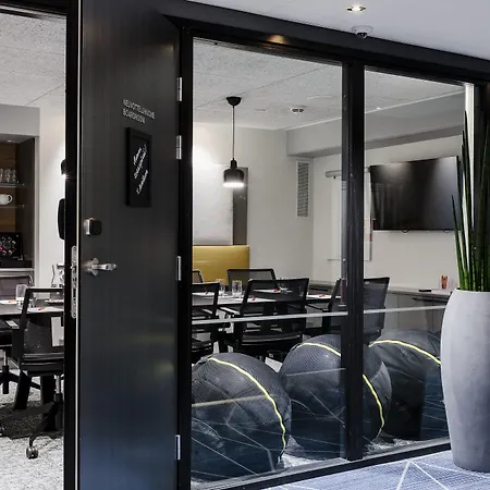Indigo Helsinki-boulevard By Ihg 4*