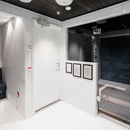 Indigo Helsinki-boulevard By Ihg Hotel 4*